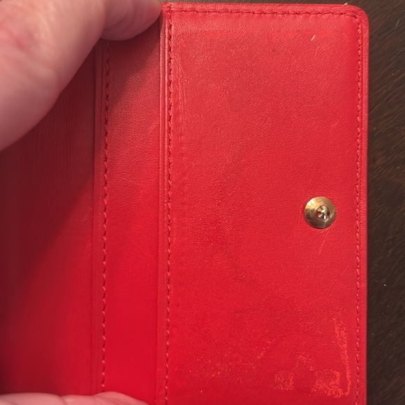 $900 LV Vernis Wallet - Picture 5 of 13